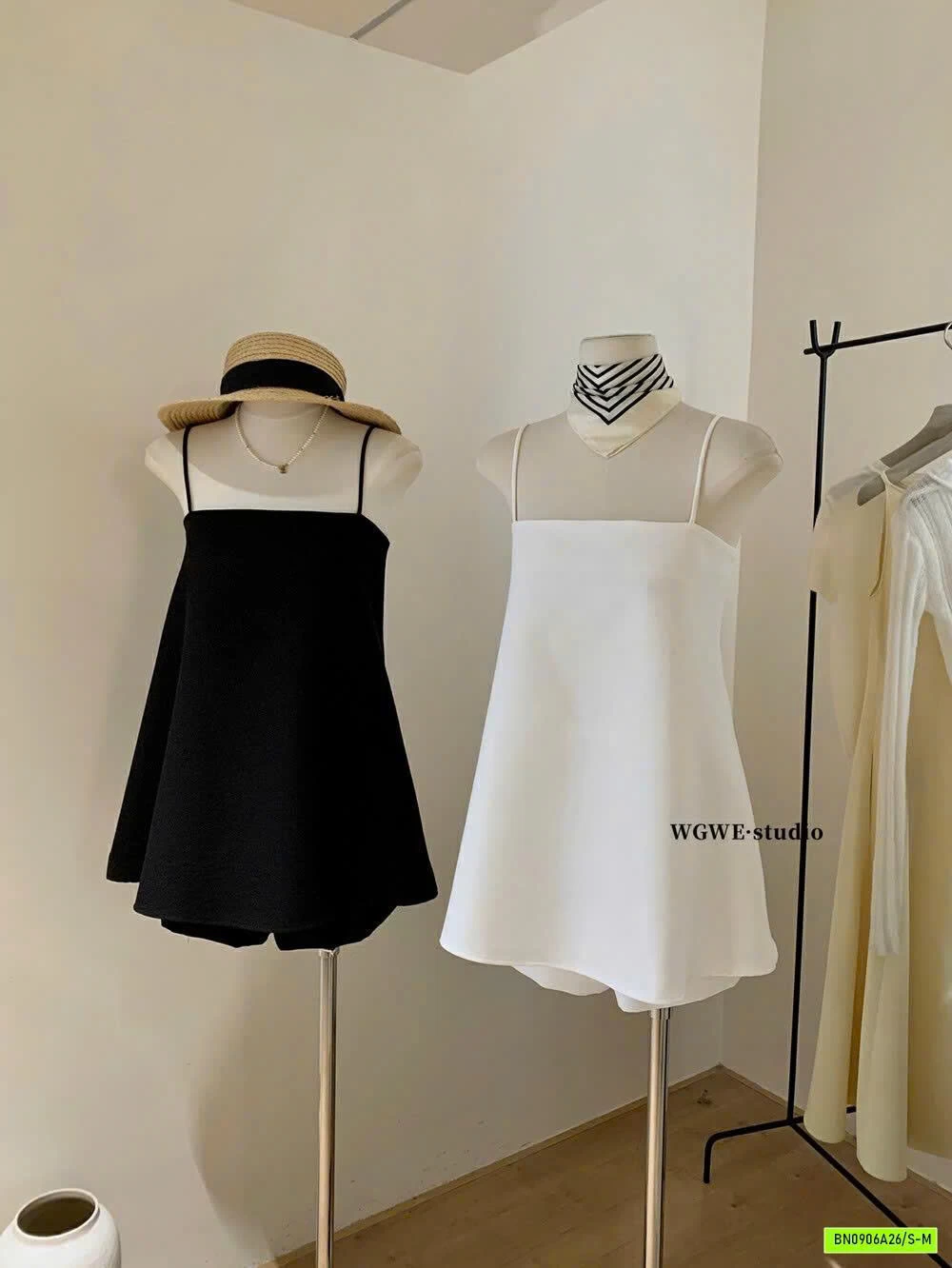 SÉT 2 DÂY QUẦN SHORT WG.WE