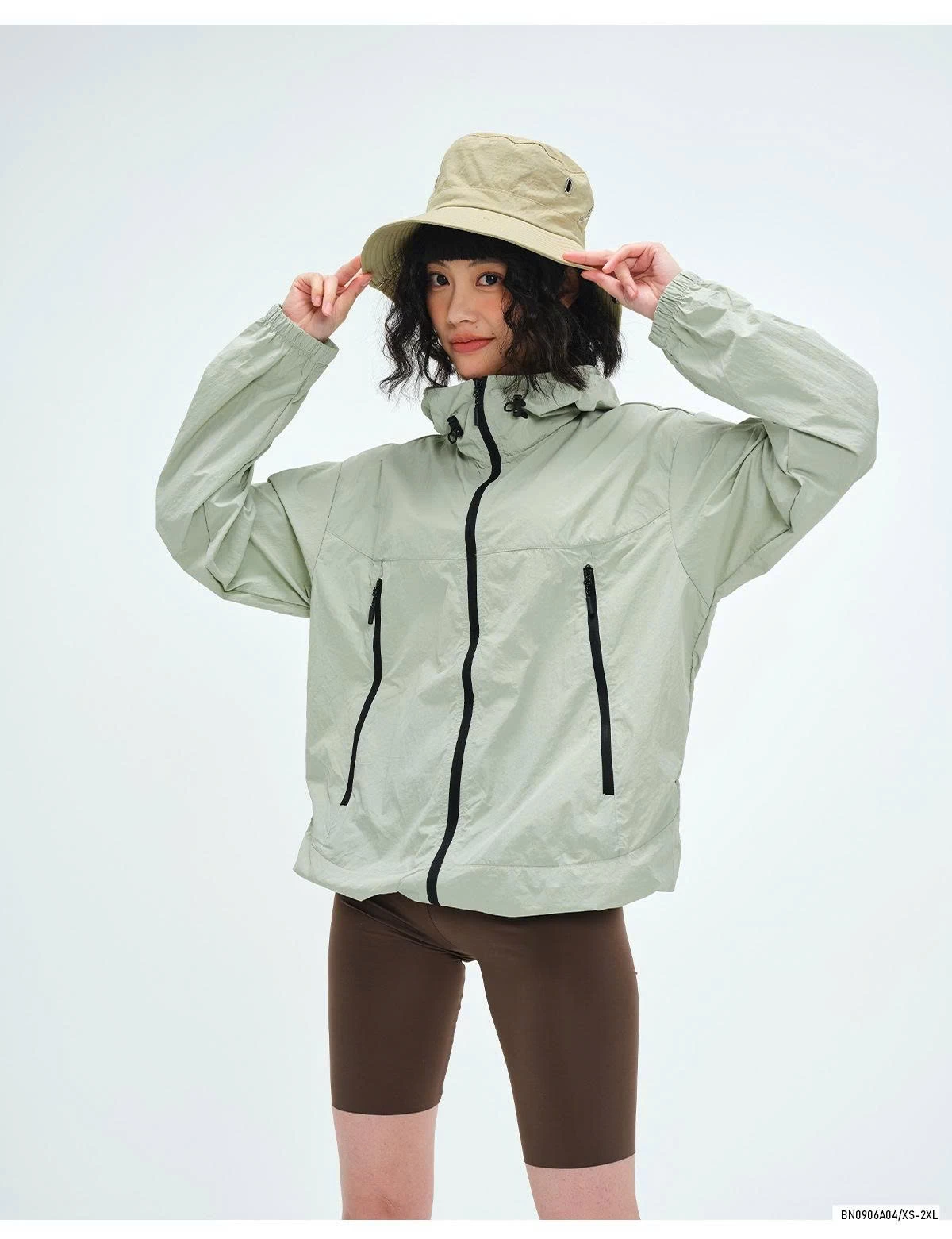 KHOÁC GIÓ CHỐNG NẮNG PHỐI MÀU KHÓA