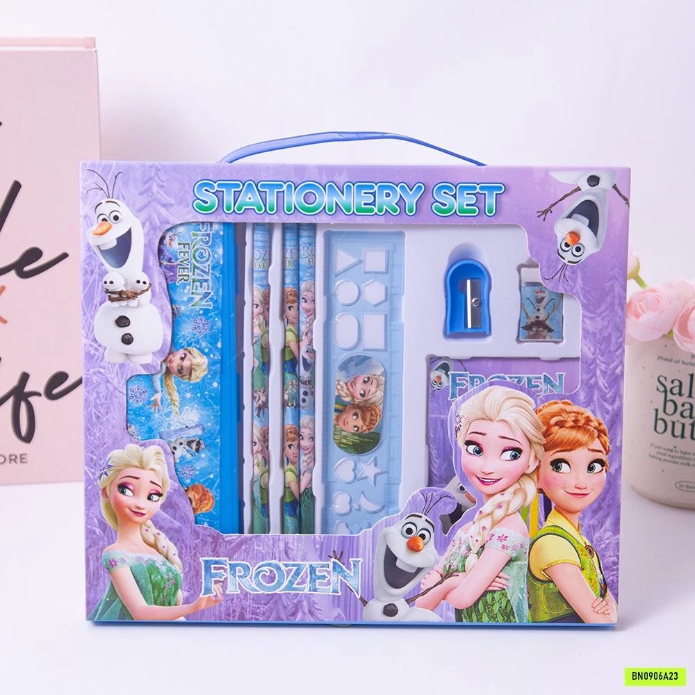 BỘ QUÀ TẶNG DỤNG CỤ HỌC TẬP CHO BÉ