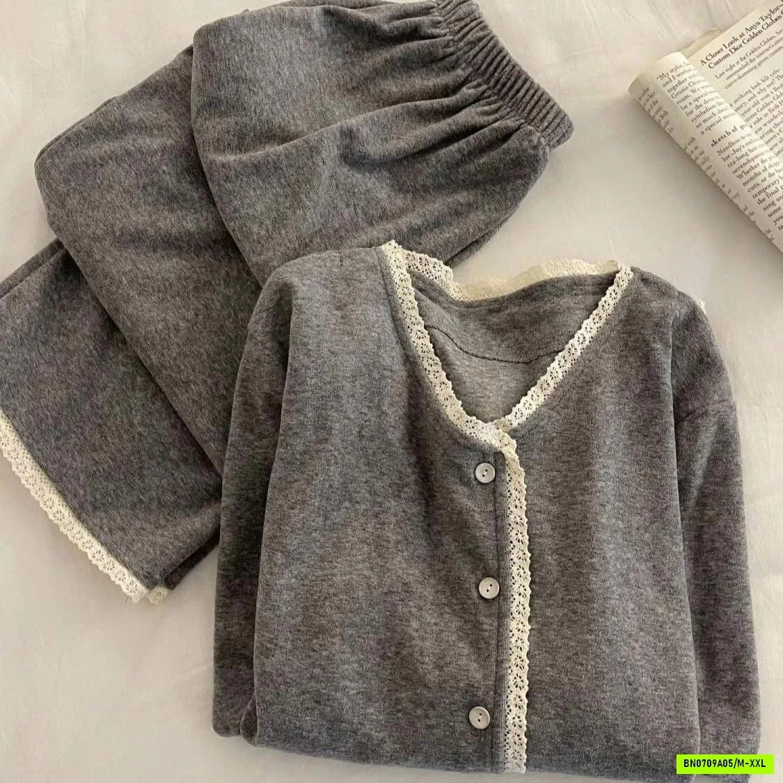SET ĐỒ NGỦ NỈ BĂNG LÔNG PHỐI REN
