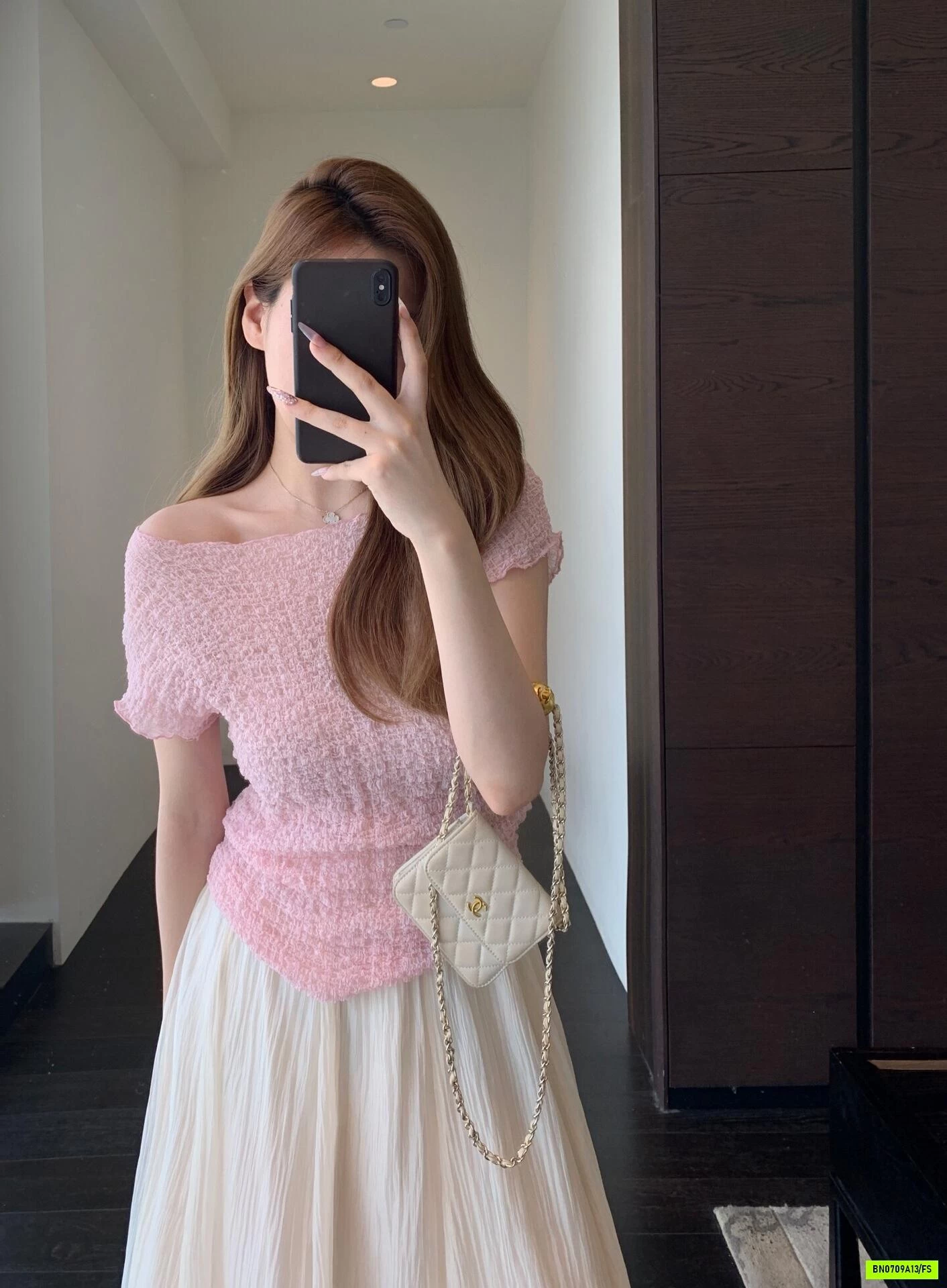 ÁO THUN GIẤY NHÚN CỔ THUYỀN