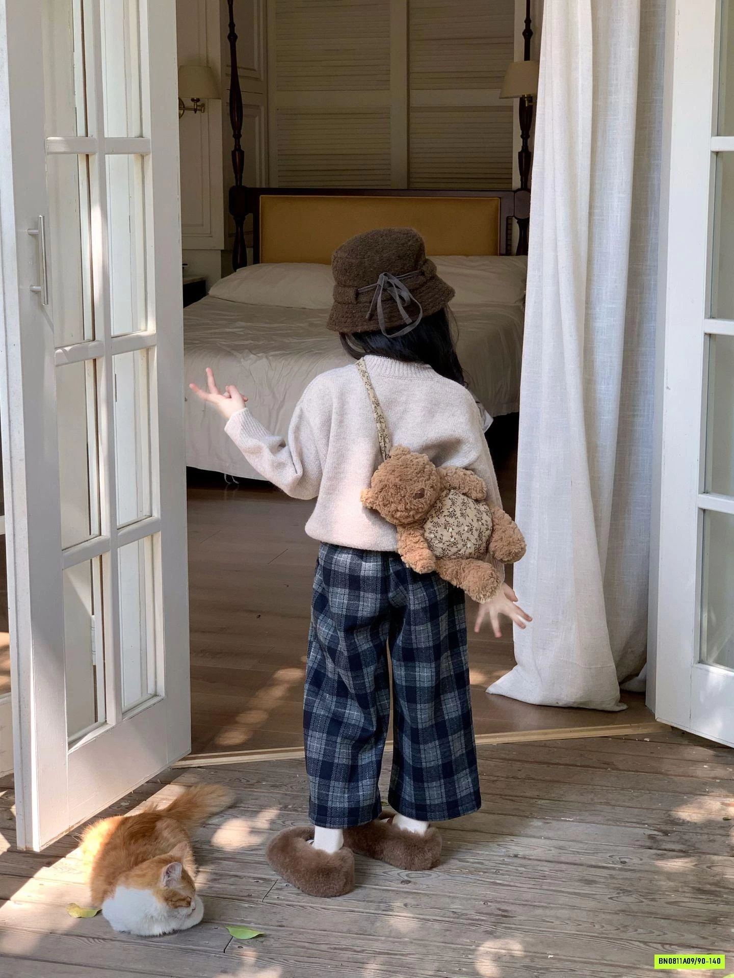 ÁO LEN MIX QUẦN SUÔNG CARO