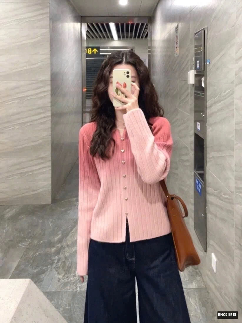 ÁO LEN HỒNG LOANG