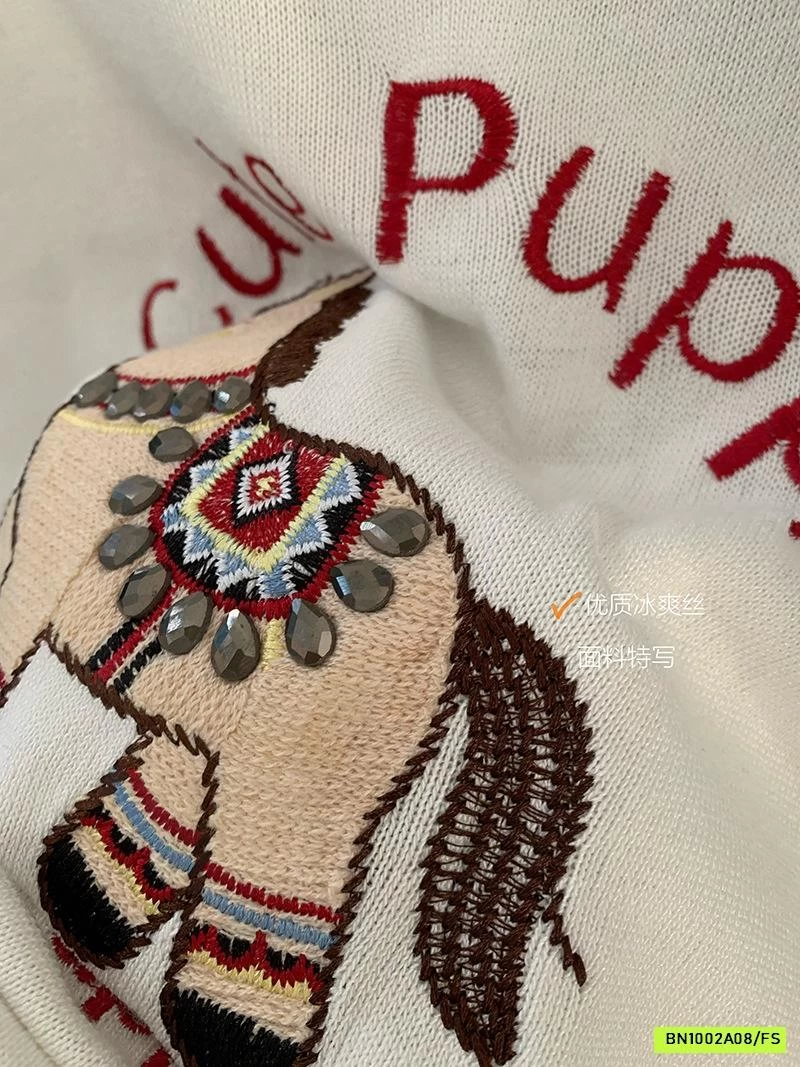 MONTOGHI THÊU NGỰA