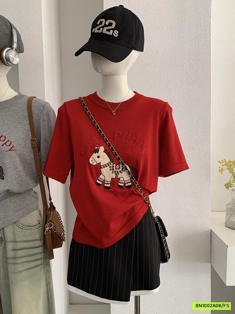 MONTOGHI THÊU NGỰA