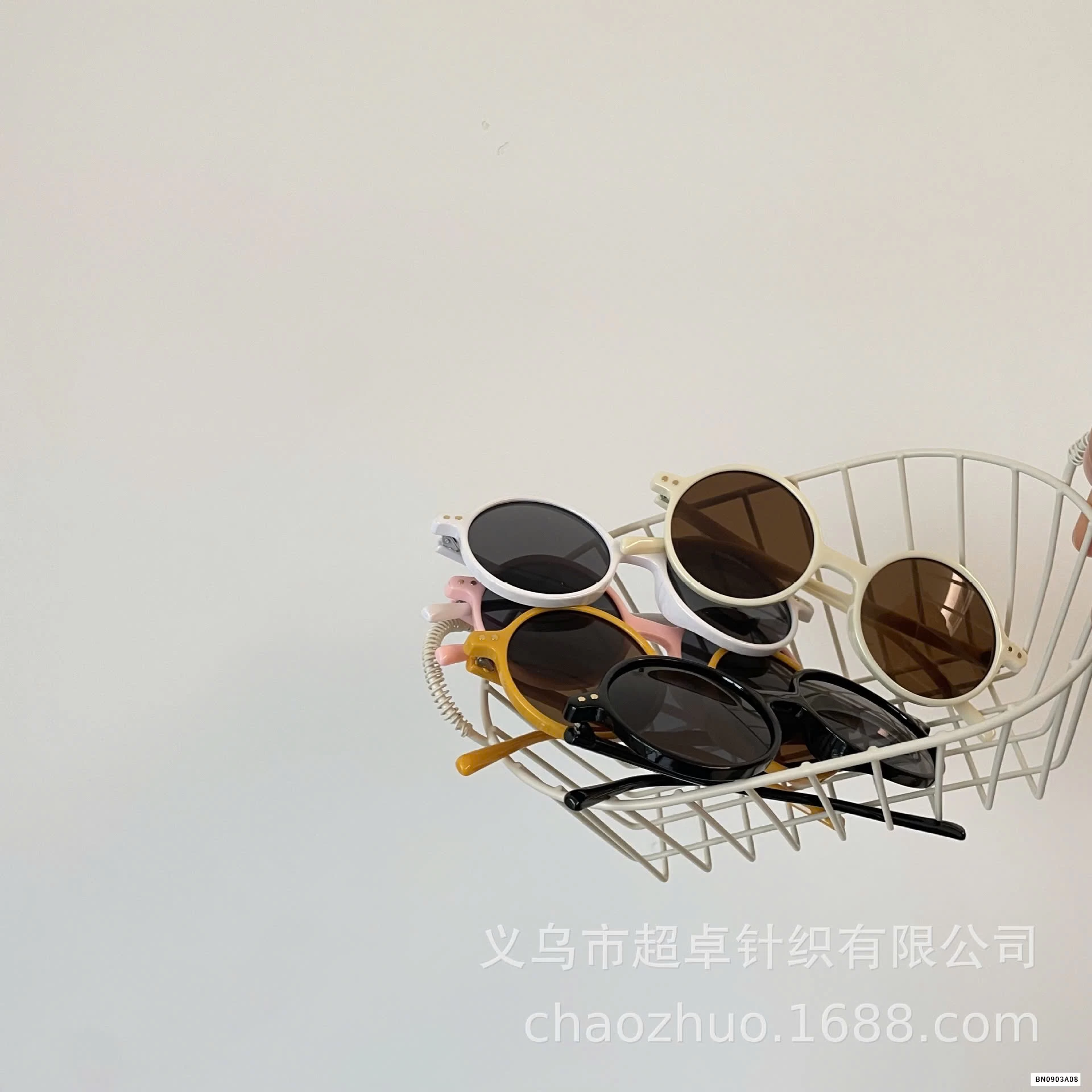 KÍNH RÂM MẮT TRÒN