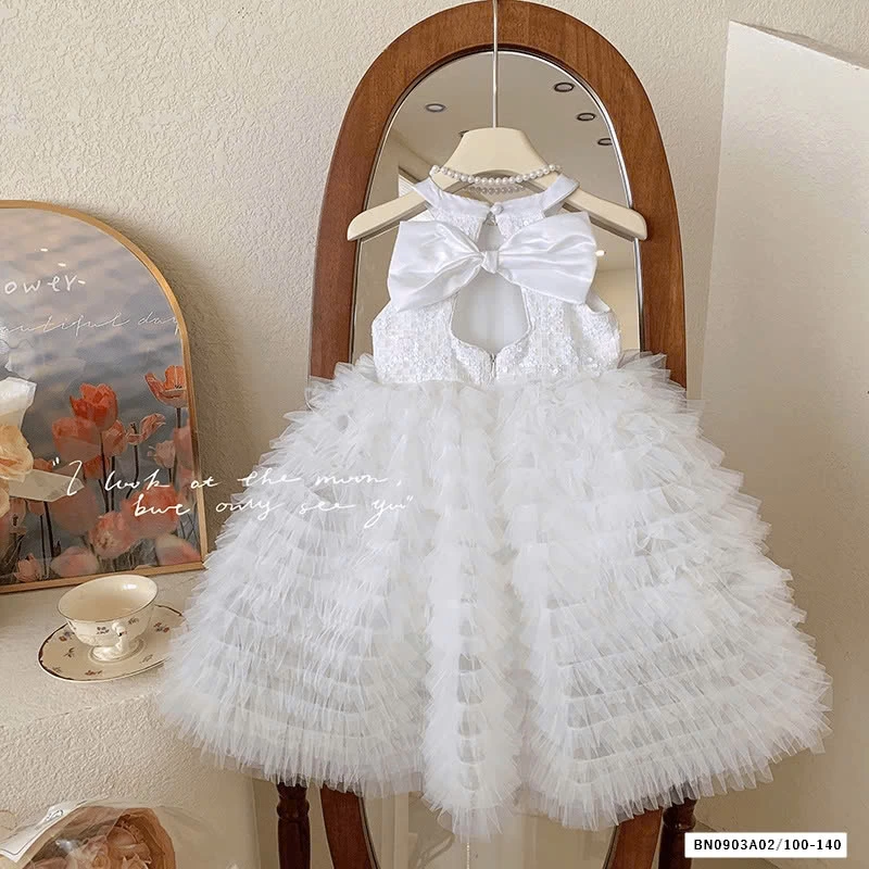 ĐẦM CỔ YẾM VOAN BỒNG