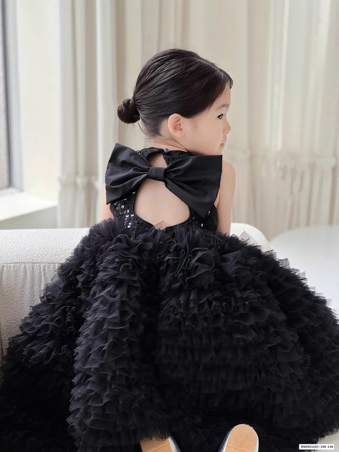 ĐẦM CỔ YẾM VOAN BỒNG