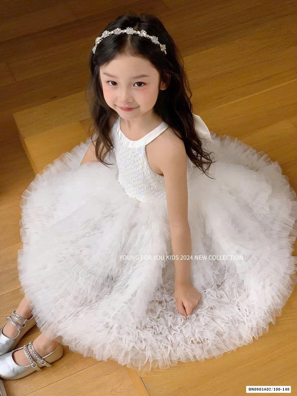 ĐẦM CỔ YẾM VOAN BỒNG