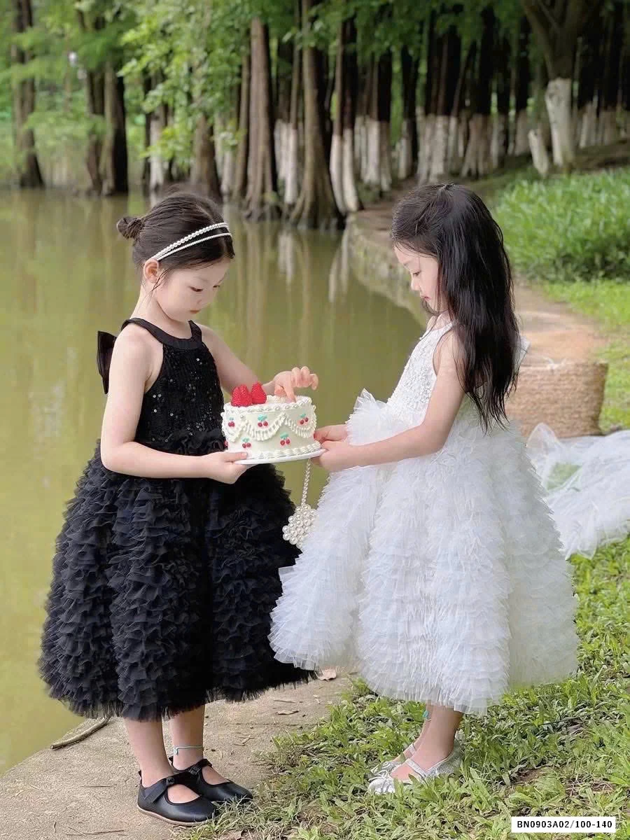 ĐẦM CỔ YẾM VOAN BỒNG