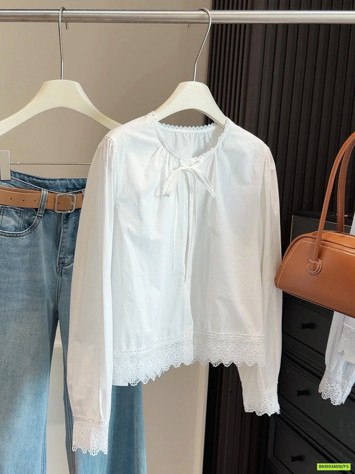 SƠ MI PHỐI VIỀN REN ANNA