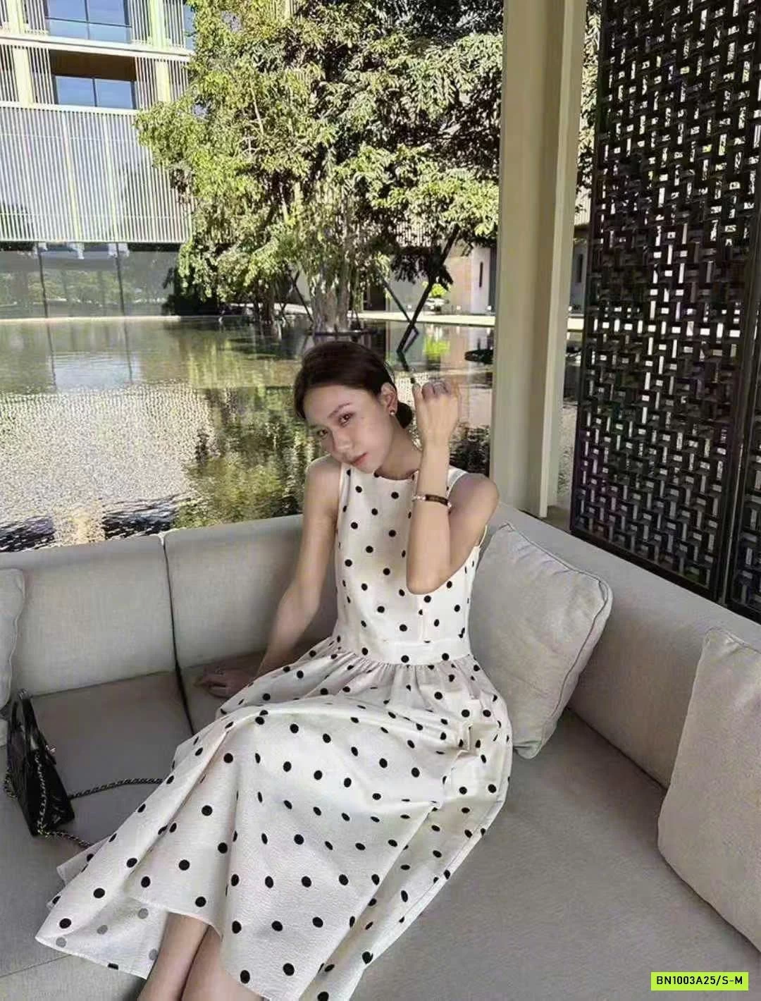 ĐẦM SÁT NÁCH CHẤM BI WGWE8994