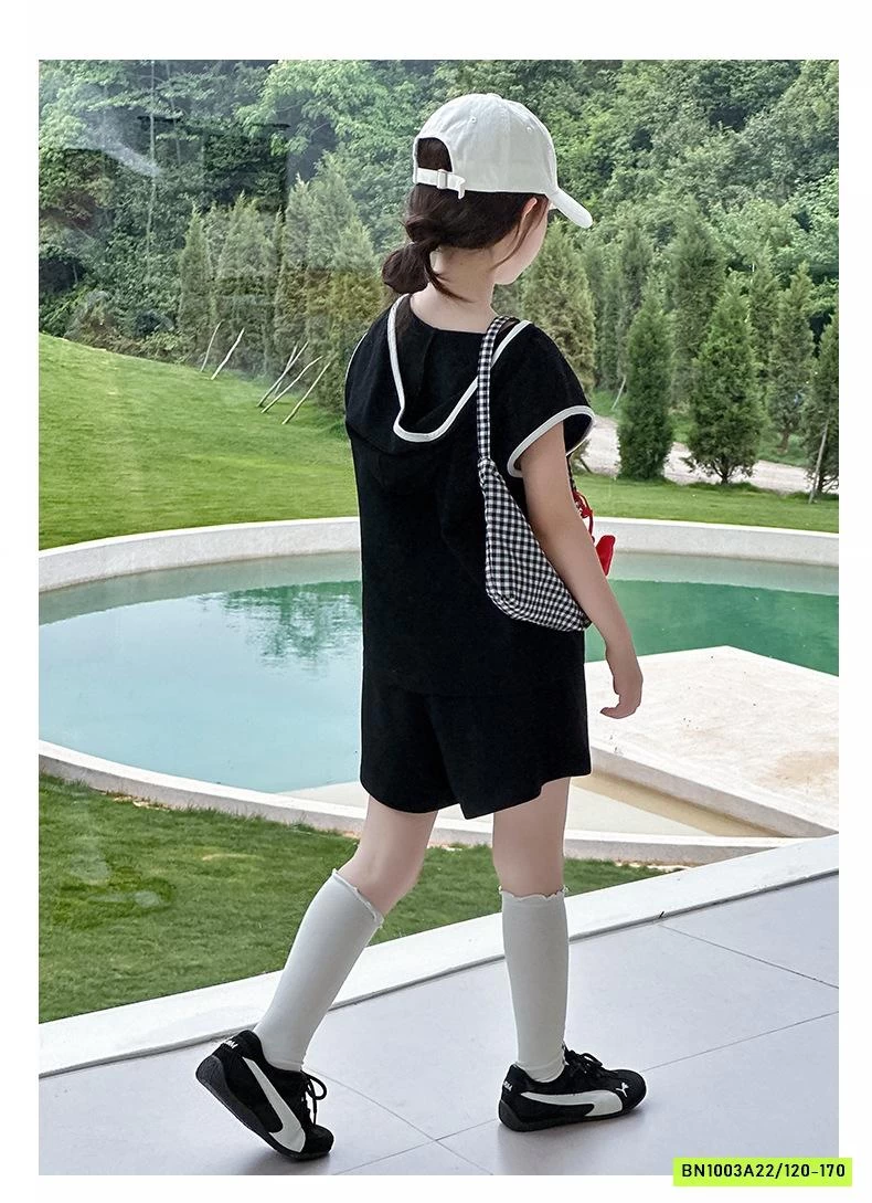 SÉT SÁT NÁCH LIỀN MŨ THỂ THAO BG