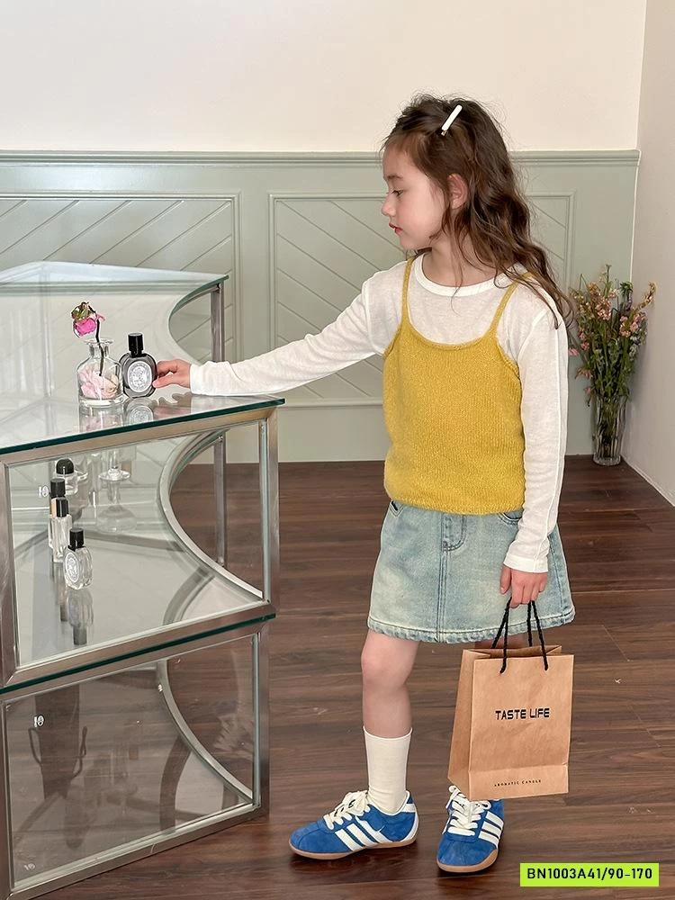 CHÂN VÁY JEANS TÚI SAU 25A040 AMBB