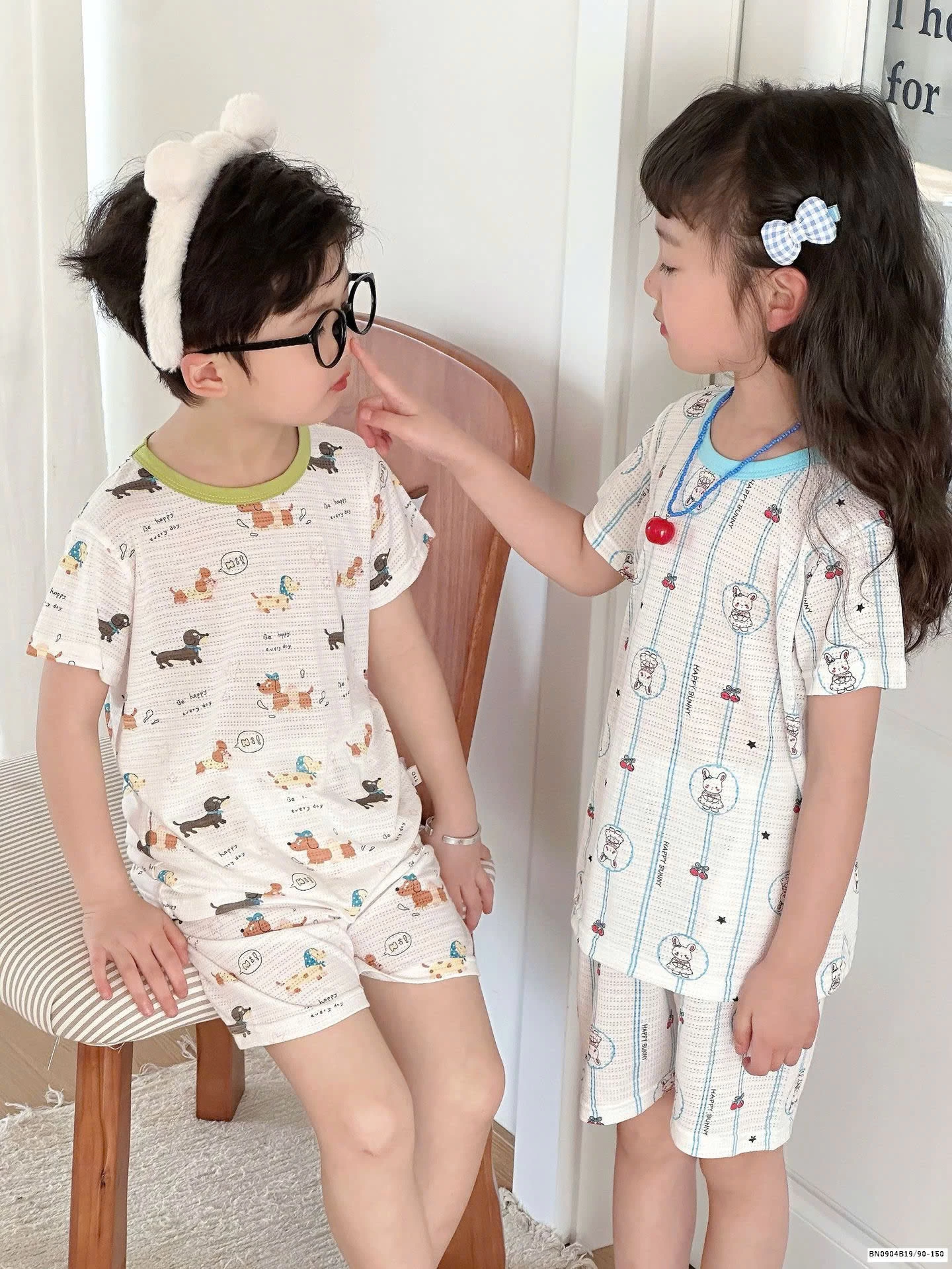 BỘ THÔNG HƠI MẶC NHÀ CHO BÉ