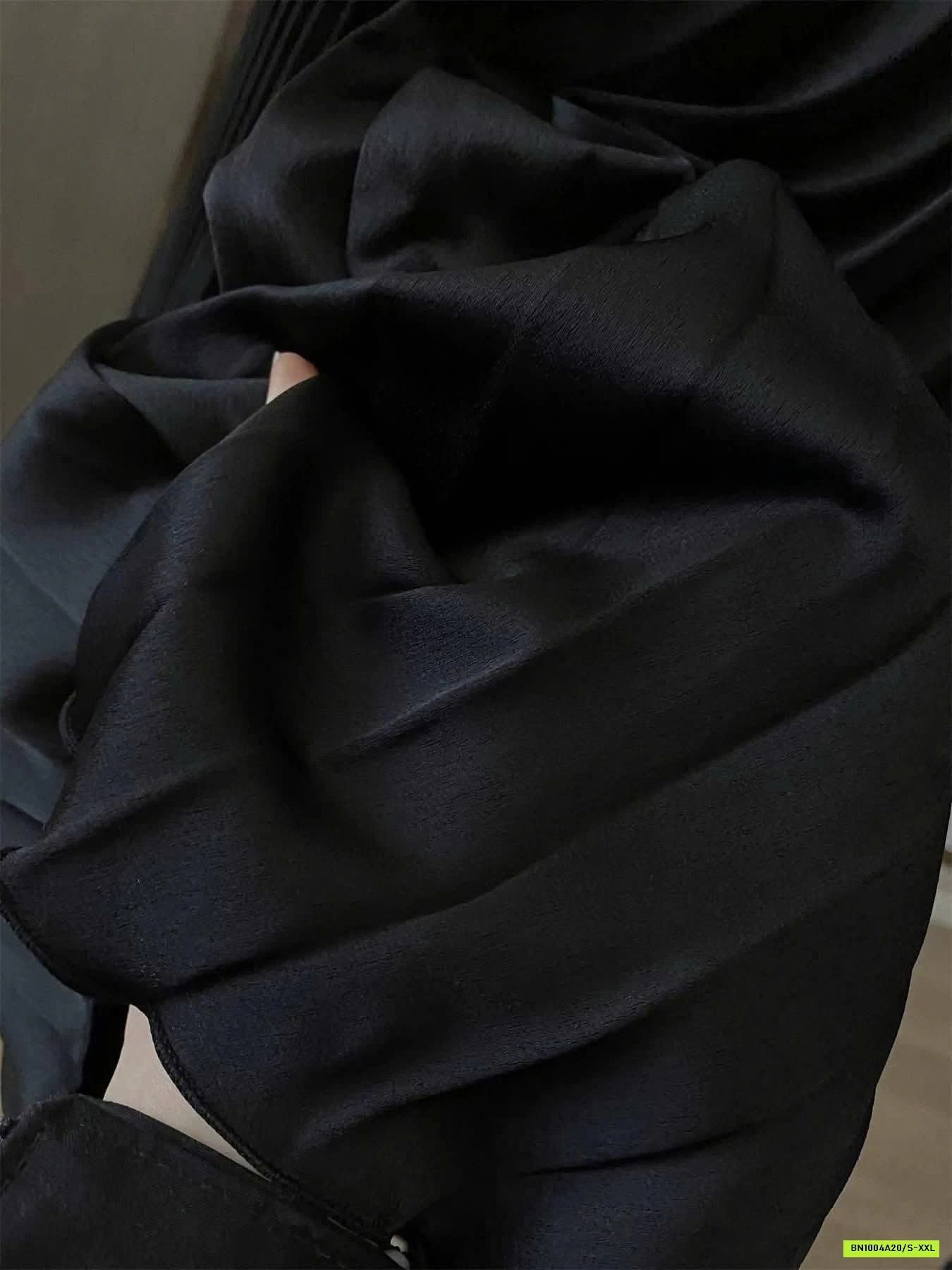 CHÂN VÁY XẾP LY DÁNG DÀI INBLUE