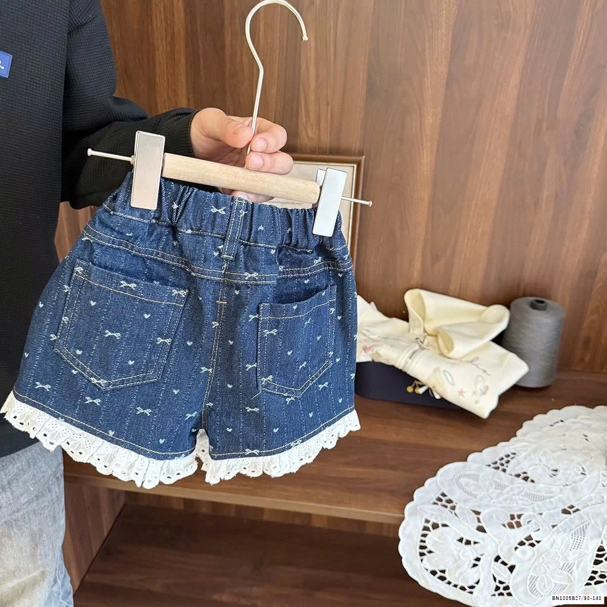 QUẦN SHORT VIỀN REN CHO BÉ GÁI