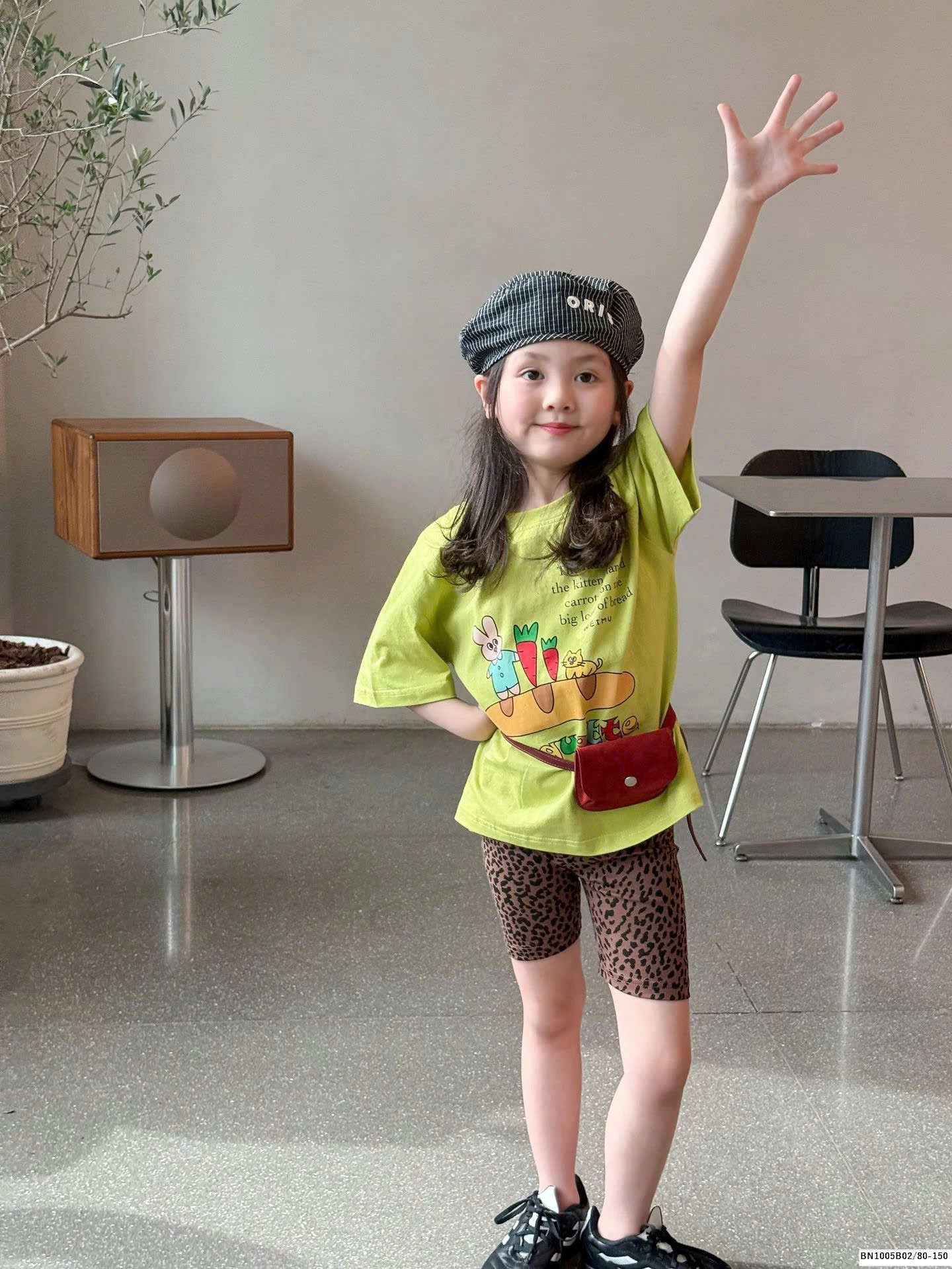 ÁO THUN IN HÌNH BÉ GÁI