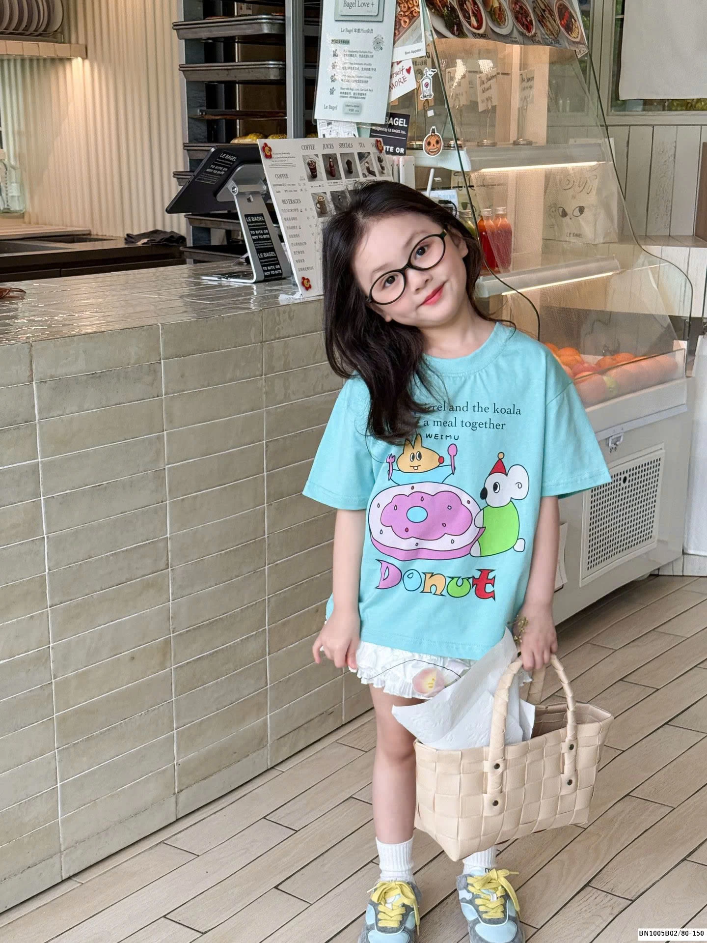 ÁO THUN IN HÌNH BÉ GÁI