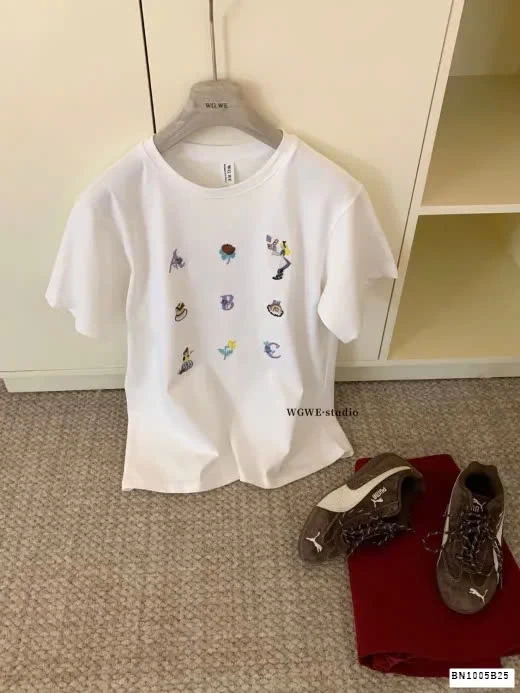 ÁO PHÔNG CỔ TRÒN HOẠ TIẾT WGWE