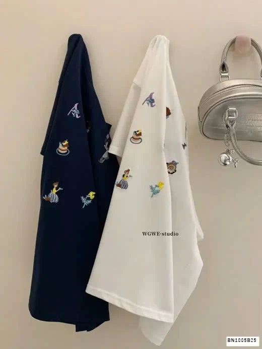 ÁO PHÔNG CỔ TRÒN HOẠ TIẾT WGWE