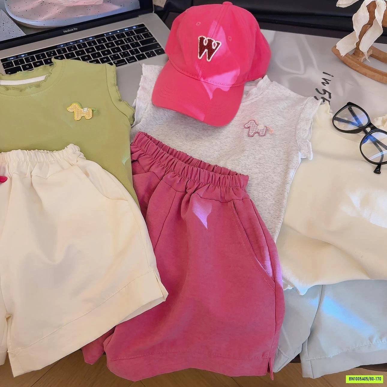 SÉT BỘ SÁT NÁCH QUẦN SHORT