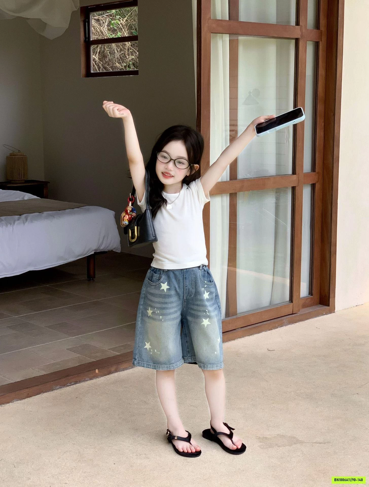 ÁO THUN TRẮNG MIX JEANS LỬNG NGÔI SAO