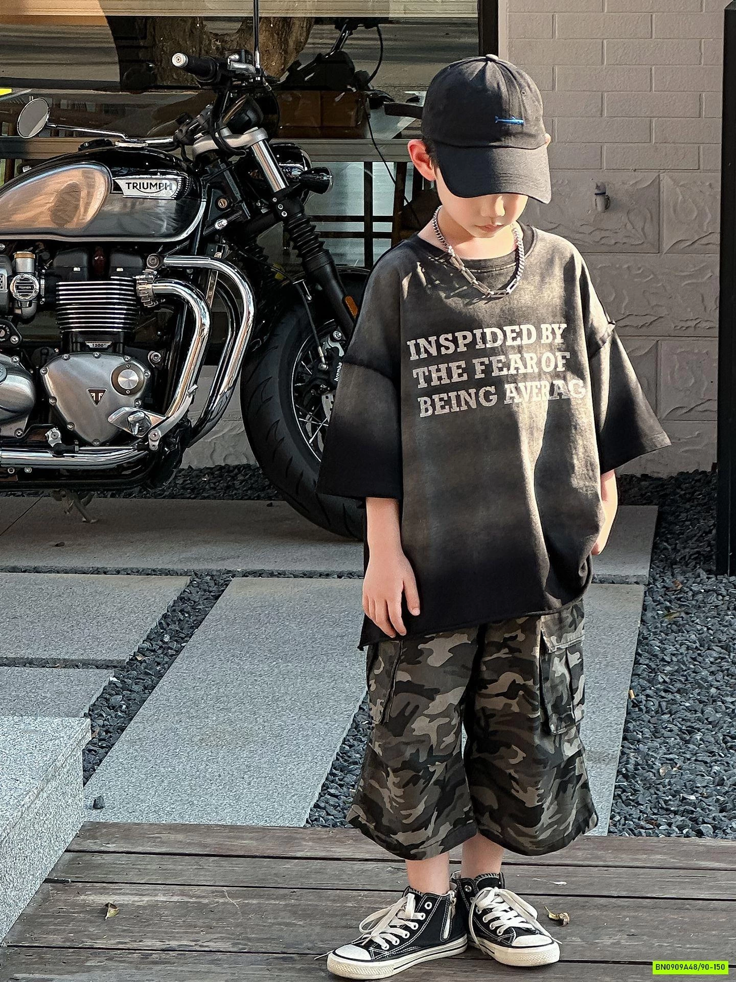 SET ÁO XÁM QUẦN RẰN RI