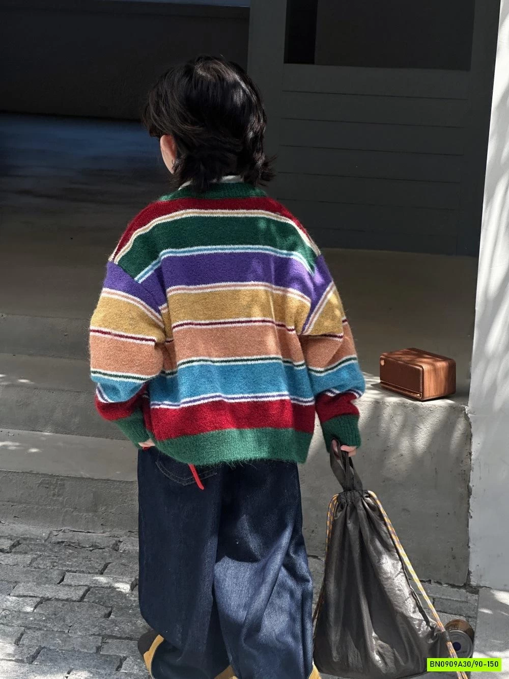 KHOÁC LEN KẺ NGANG SẮC MÀU