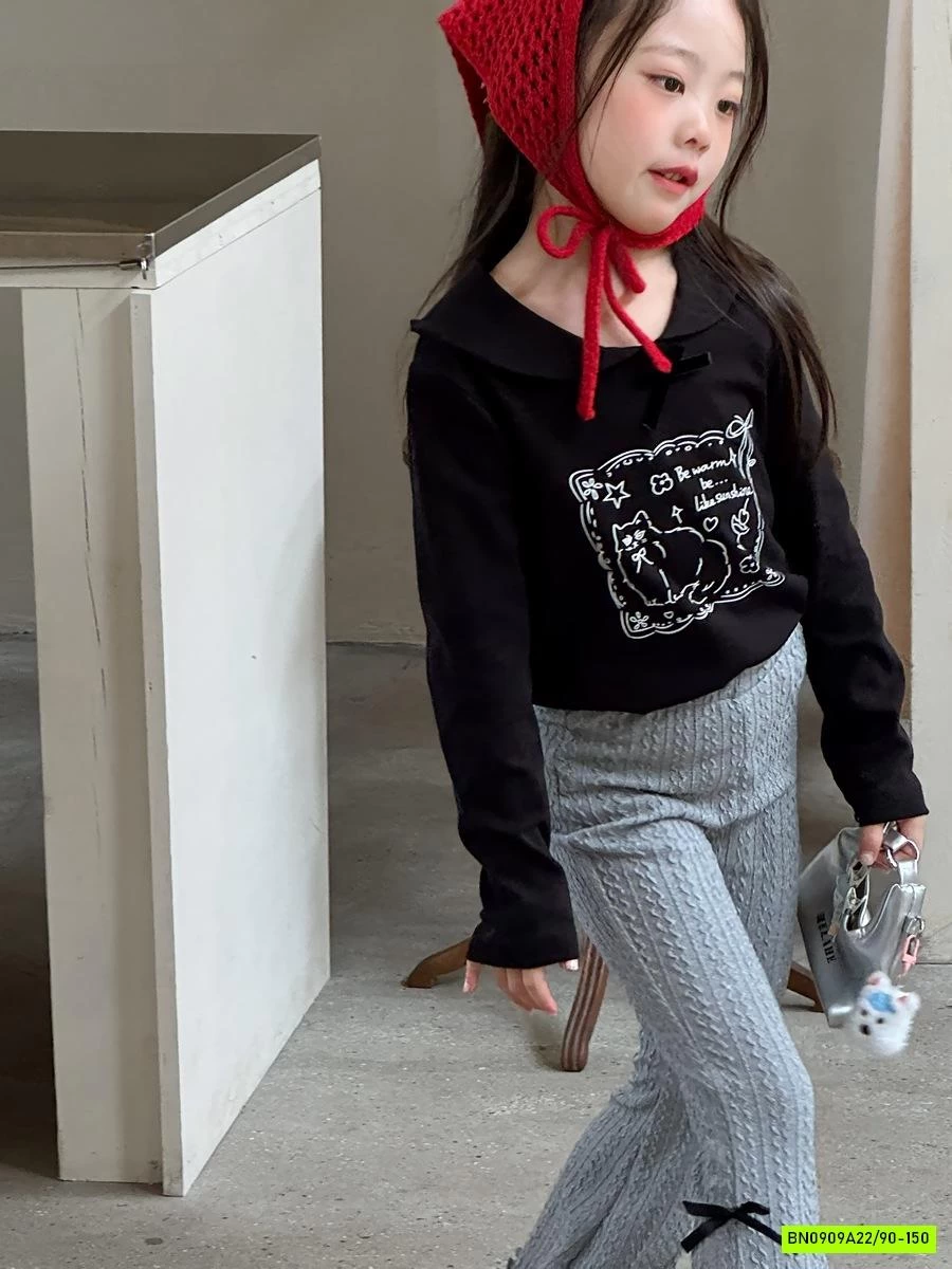 ÁO NỈ CỔ SEN NƠ