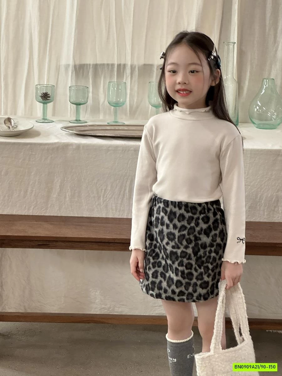 ÁO GIỮ NHIỆT VIỀN BÈO THÊU NƠ