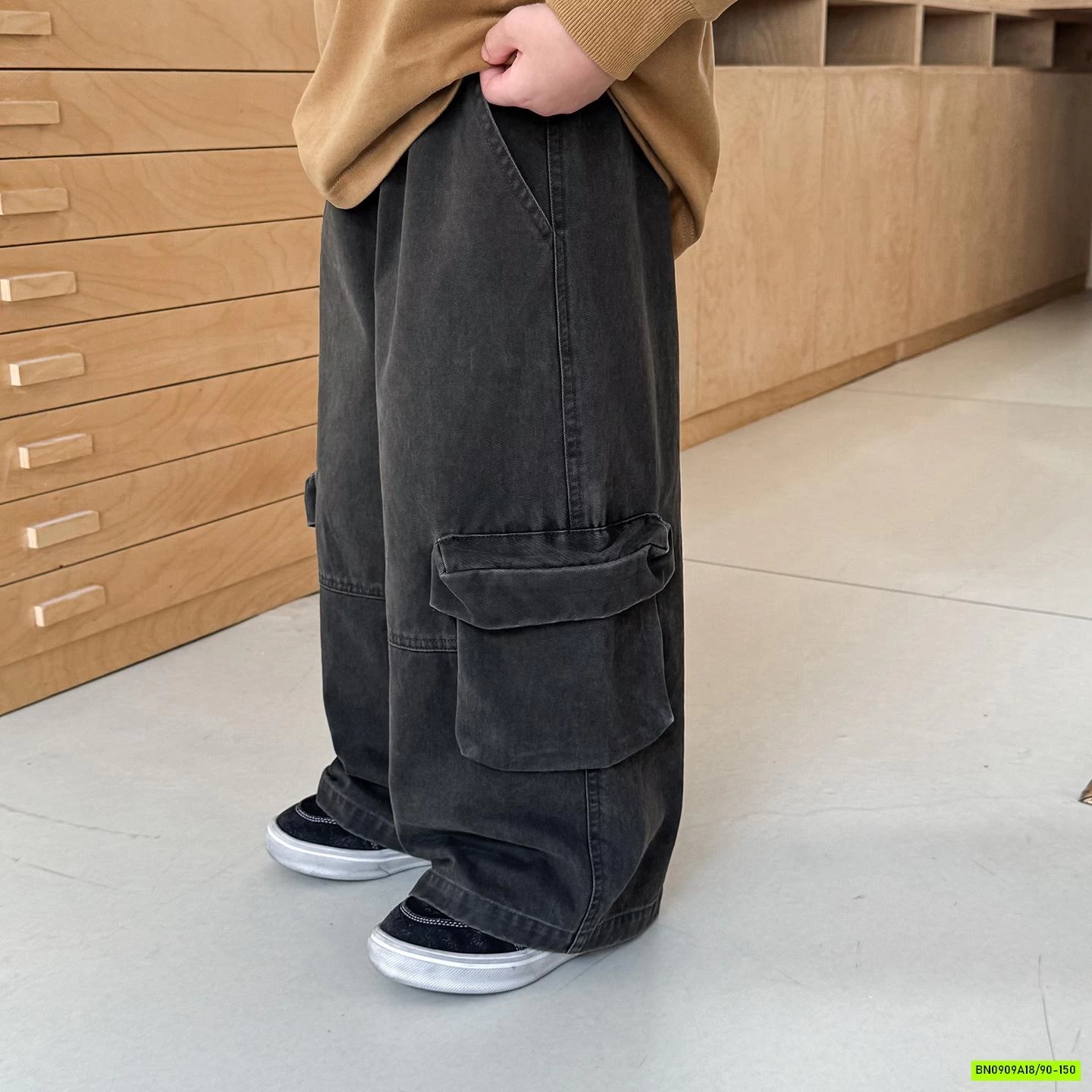 QUẦN JEANS RÊU TÚI HỘP AOAOKIDS