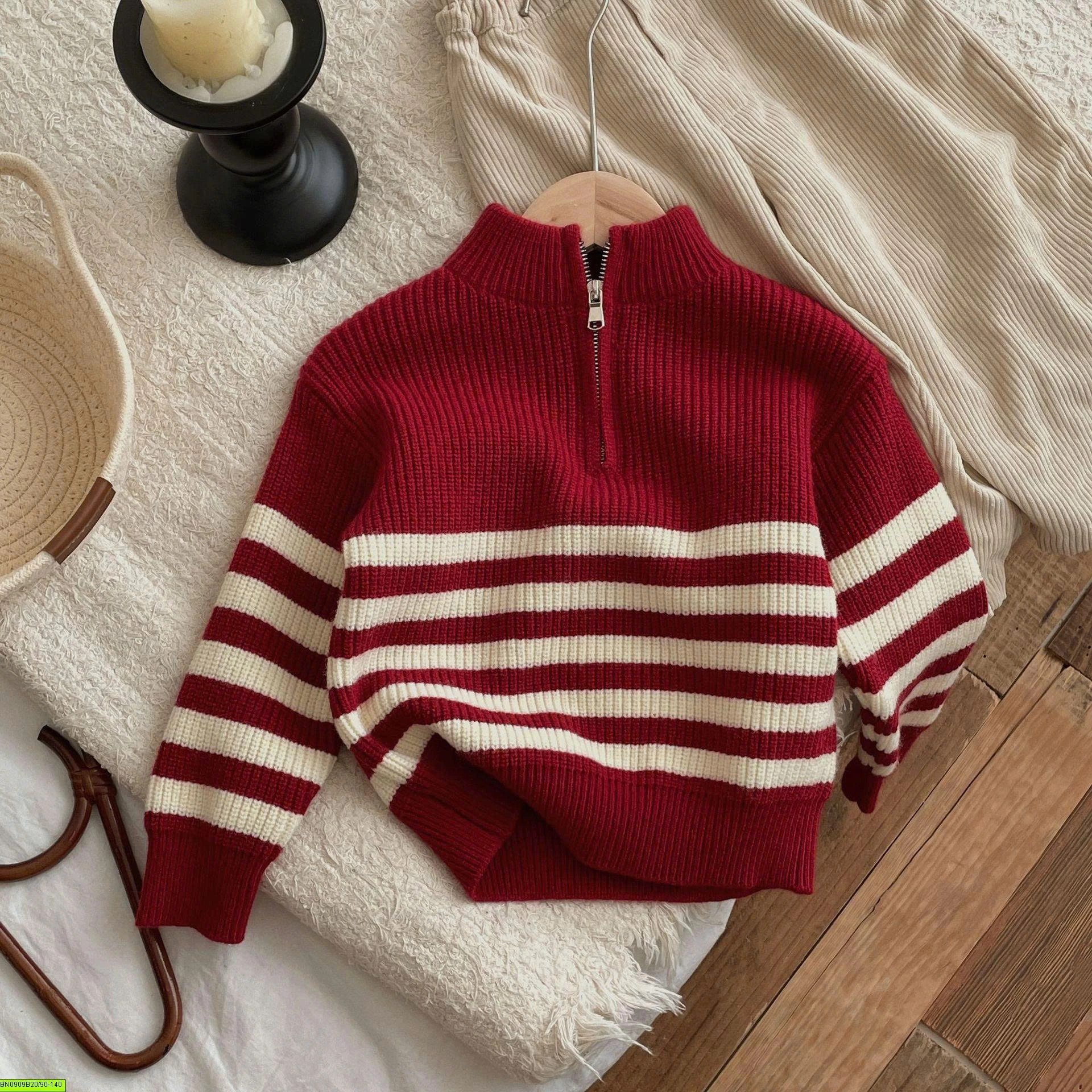 ÁO LEN KẺ ZIP CỔ CAO