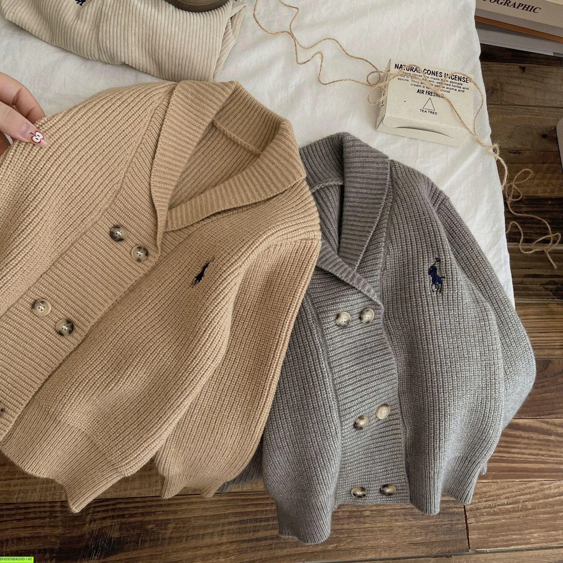 CARDIGAN LEN CỔ V