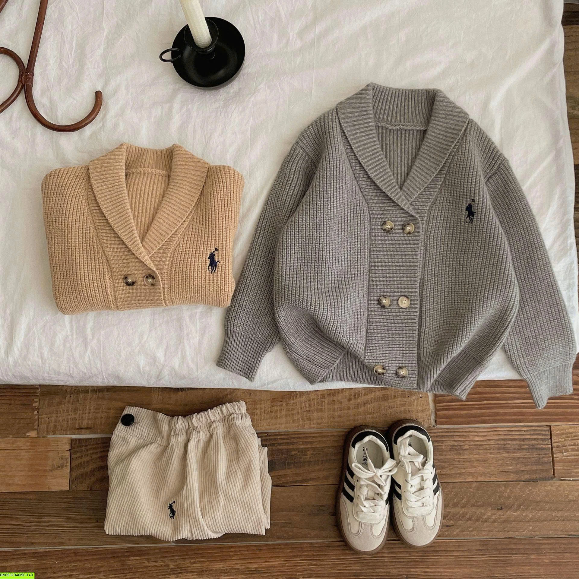 CARDIGAN LEN CỔ V
