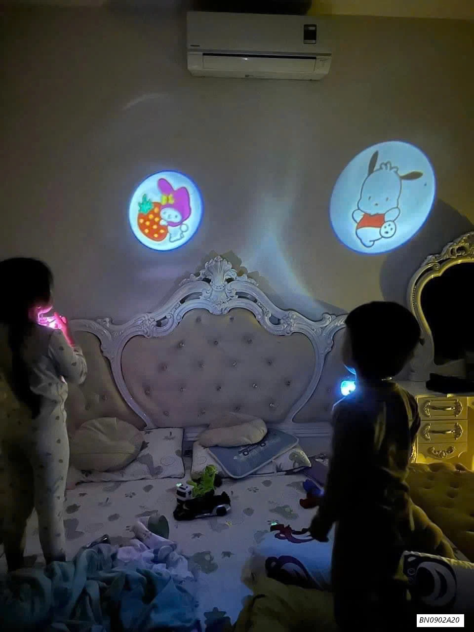 ĐÈN CHIẾU HÌNH MÁY ẢNH