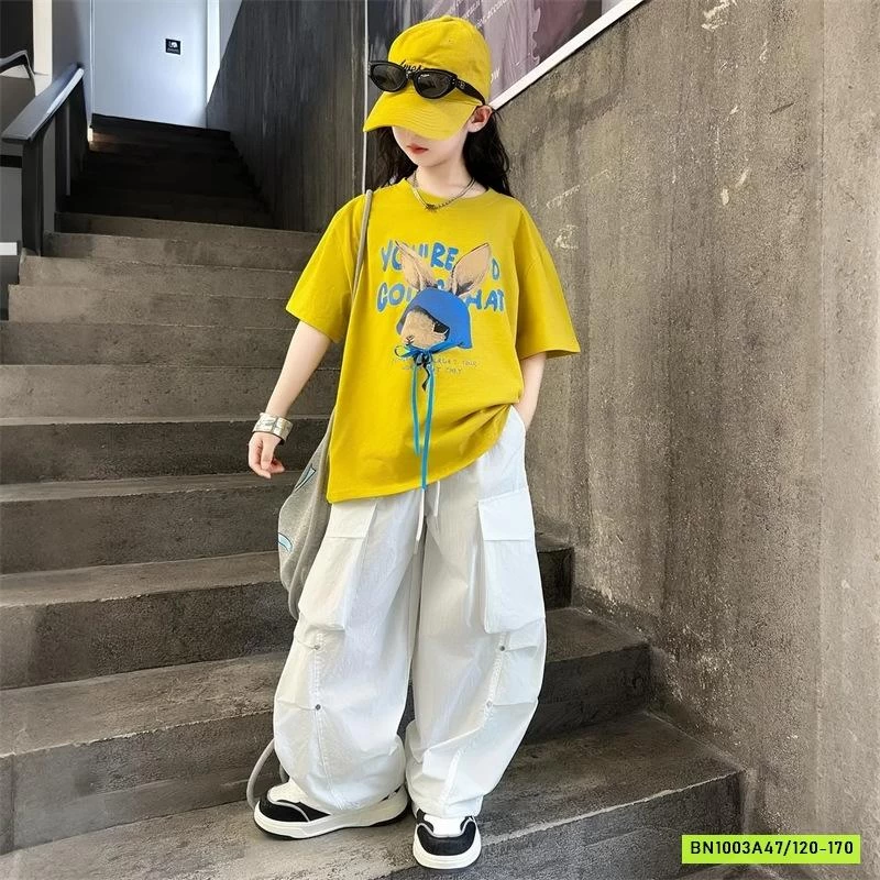 ÁO THUN VÀNG MIX QUẦN TÚI HỘP