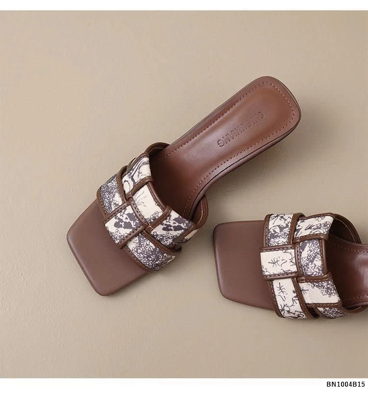 DÉP NỮ QUAI ĐAN HỌA TIẾT MŨI VUÔNG