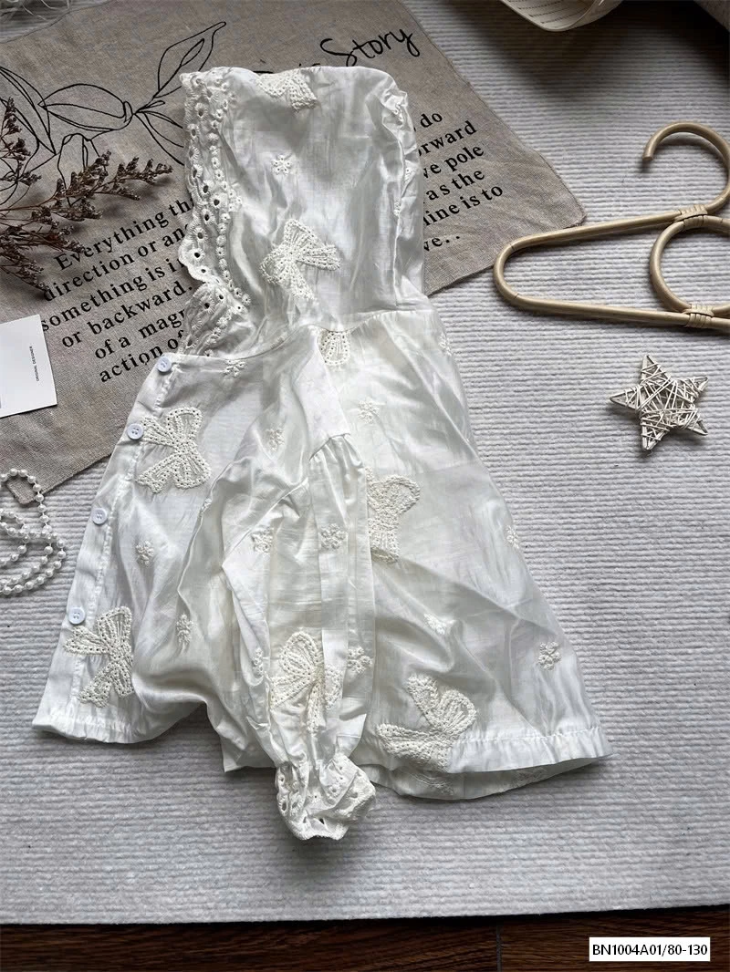 KHOÁC NẮNG TIỂU THƯ THÊU NƠ