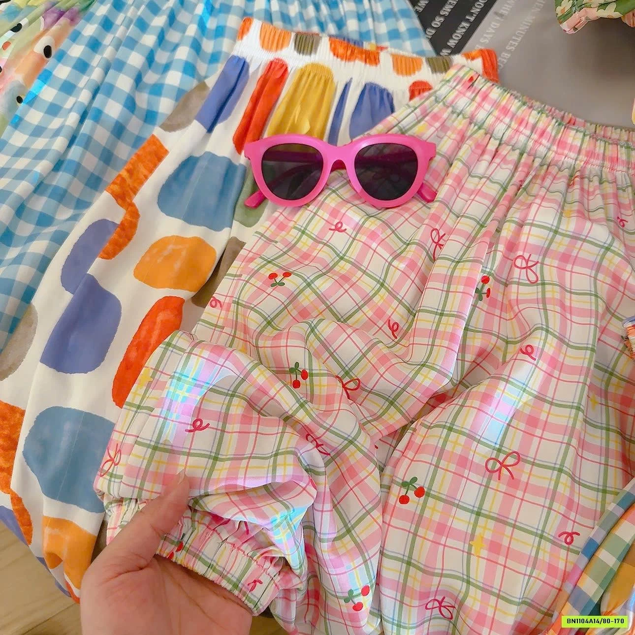 QUẦN BOM ĐŨI CHỐNG MUỖI