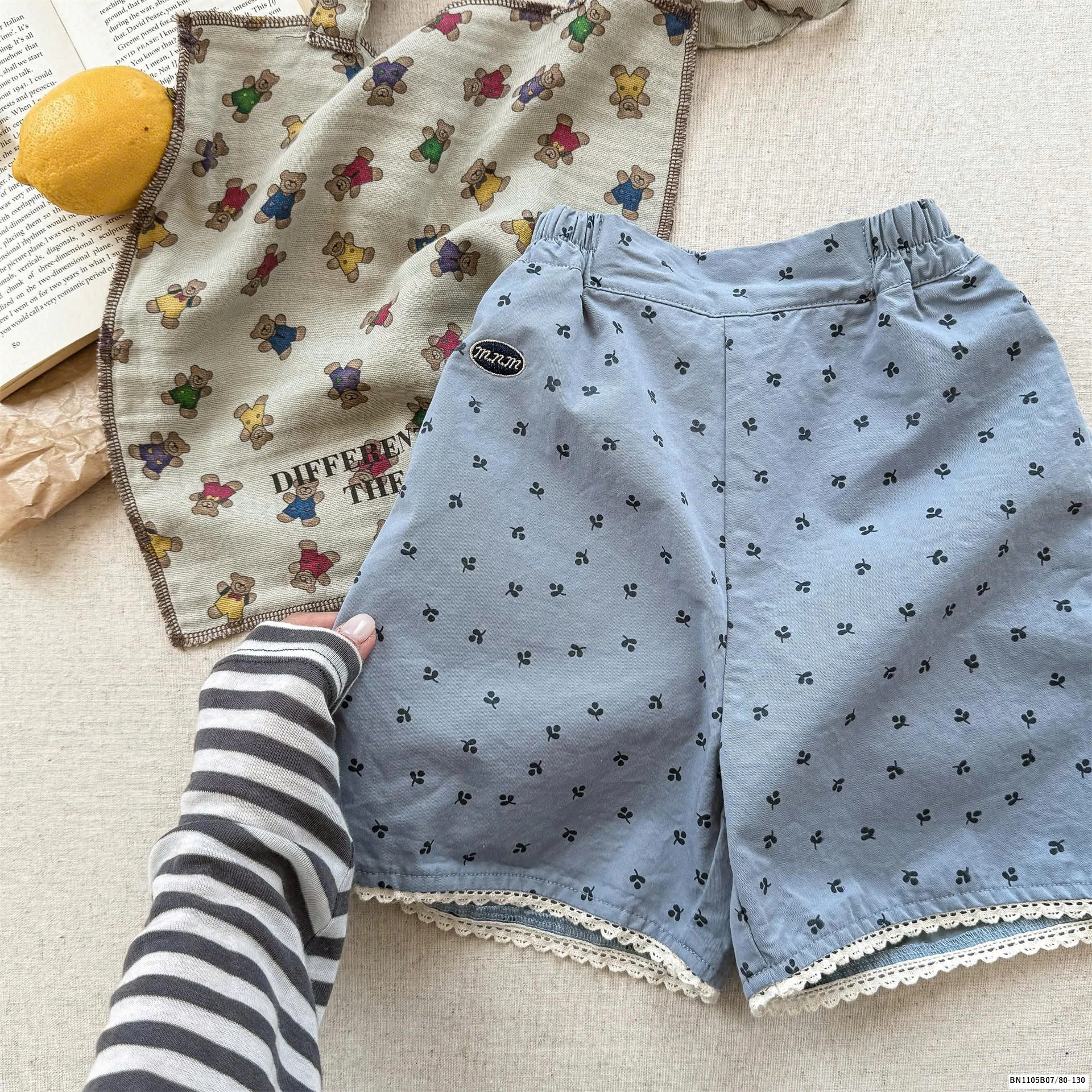 QUẦN SHORT HOA VIỀN REN ADBABY