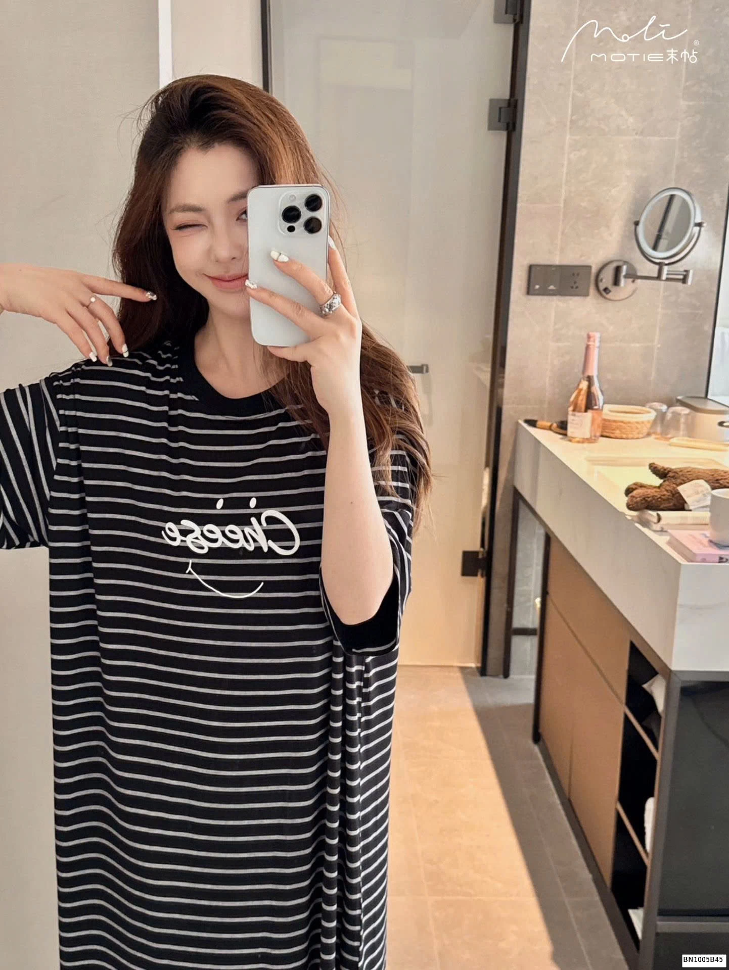 VÁY SUÔNG KẺ MOTIE