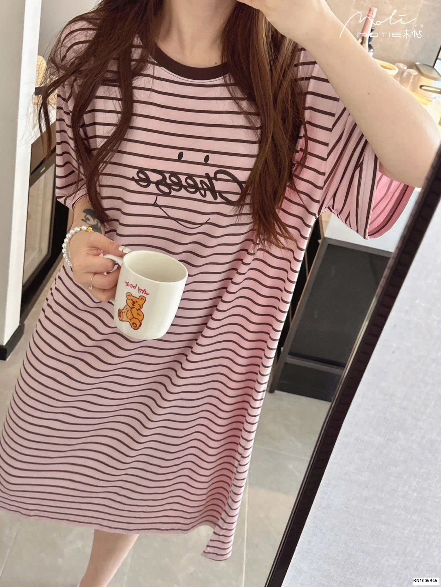 VÁY SUÔNG KẺ MOTIE