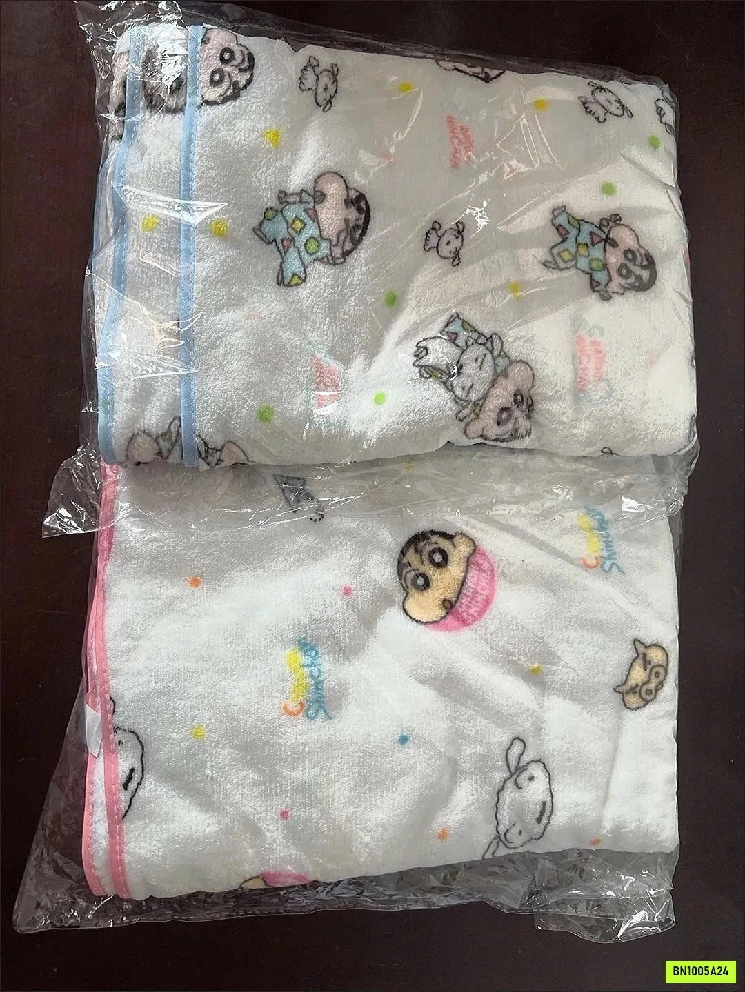 SÉT 2 KHĂN TẮM SHINCHAN