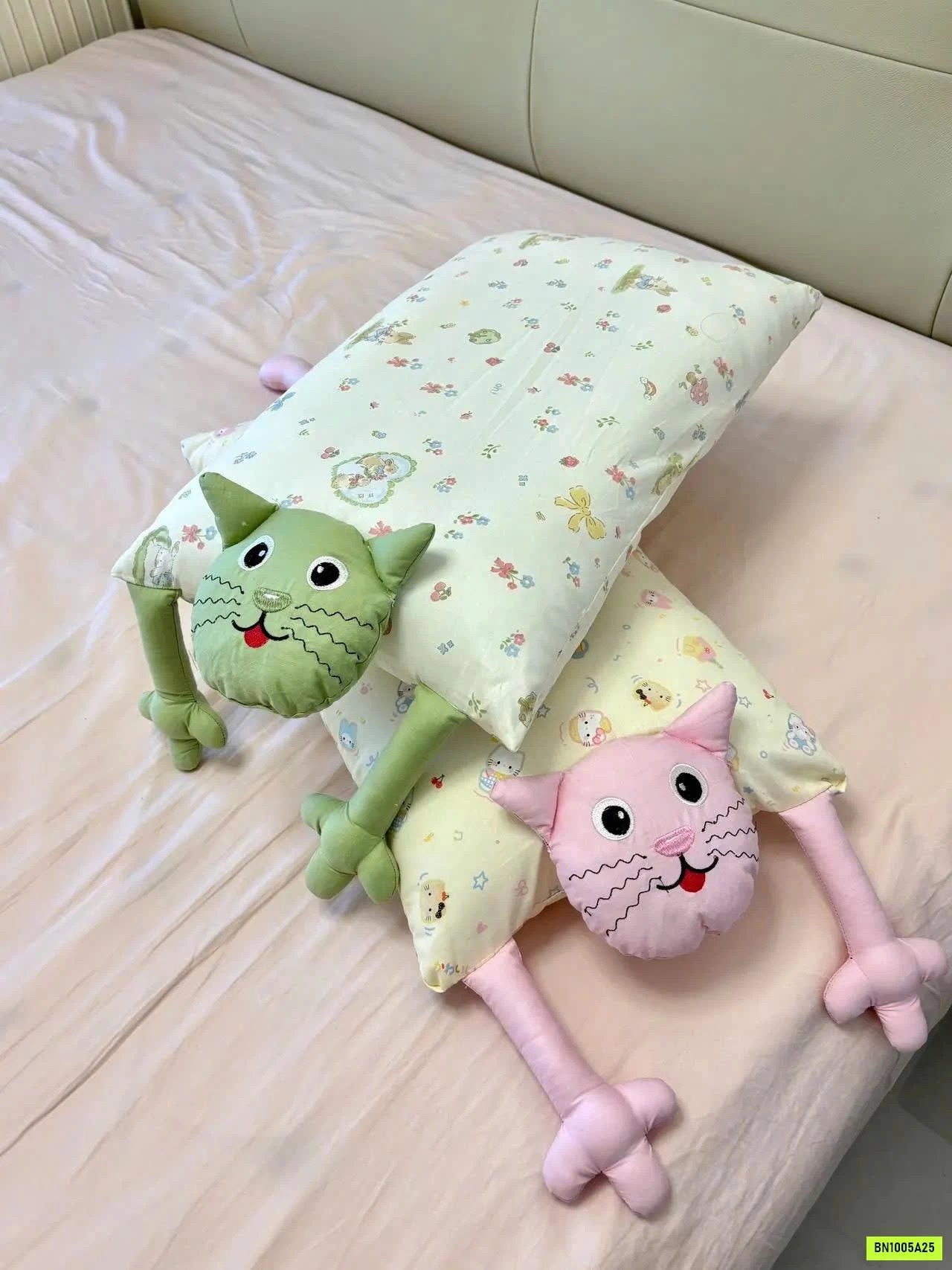 GỐI MÈO KUTEEEE