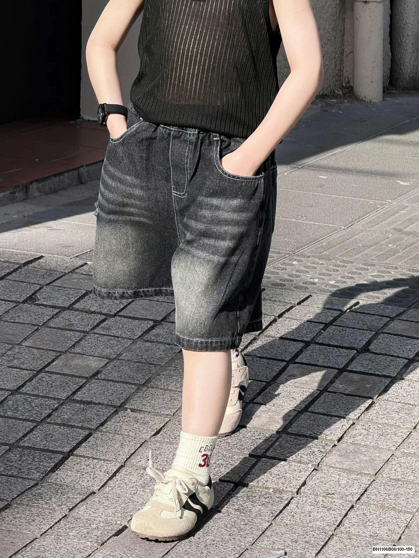 QUẦN SHORT JEAN ĐEN BÉ TRAI