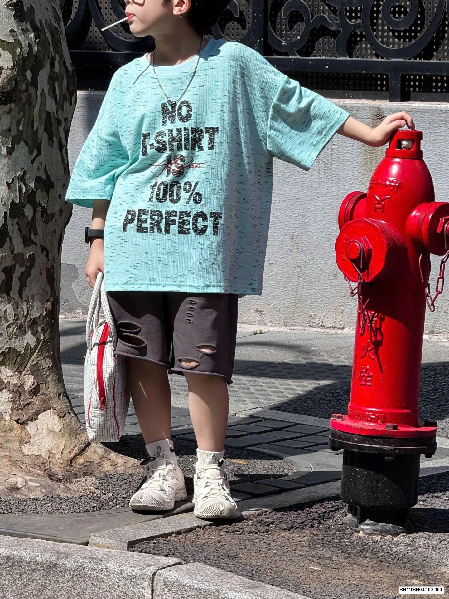 ÁO THUN IN CHỮ NÓTSHIRT