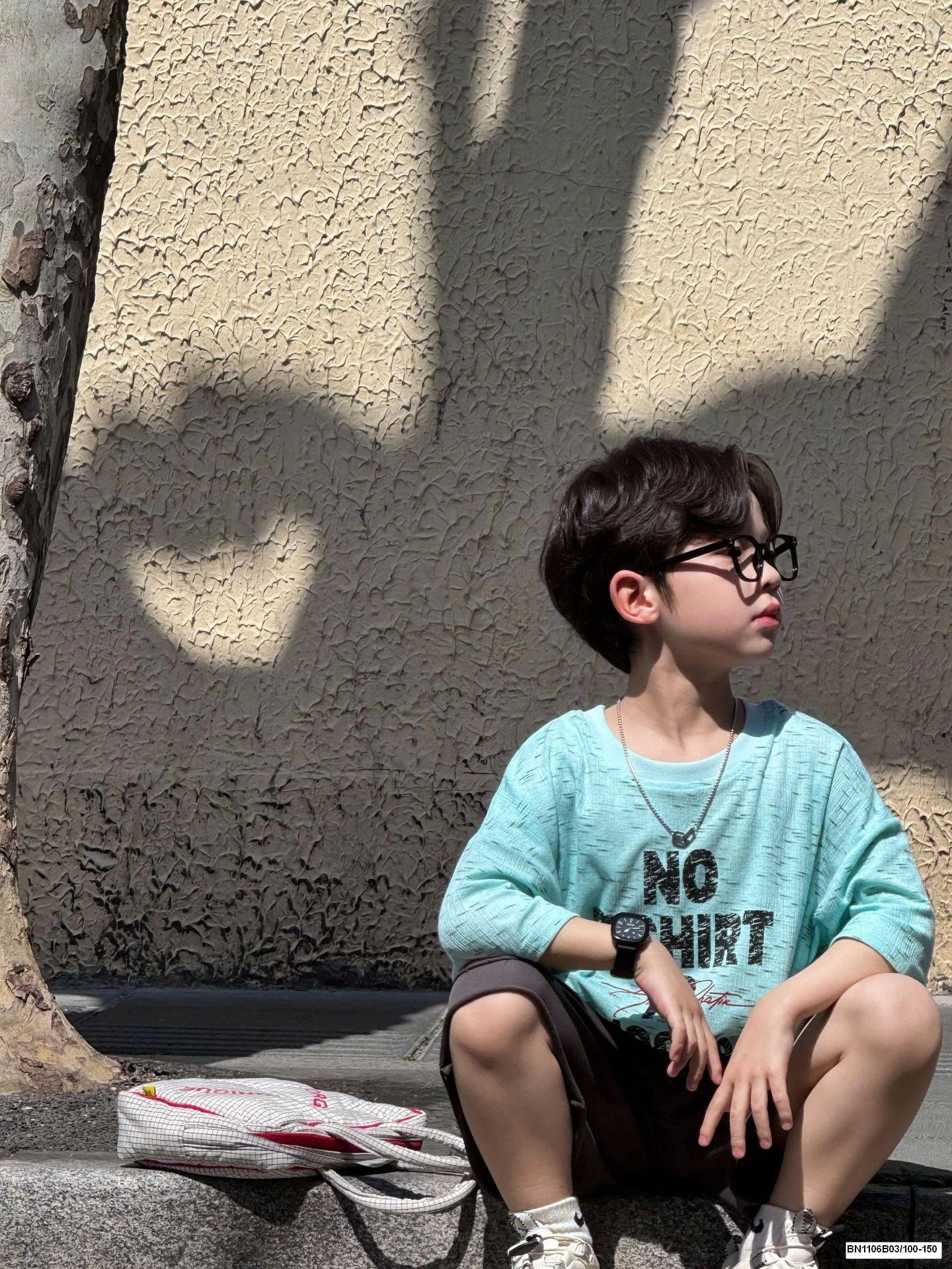 ÁO THUN IN CHỮ NÓTSHIRT