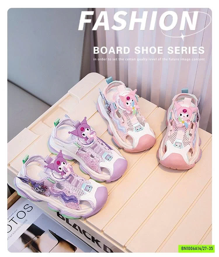 SANDAL BỊT MÕM KUROMI