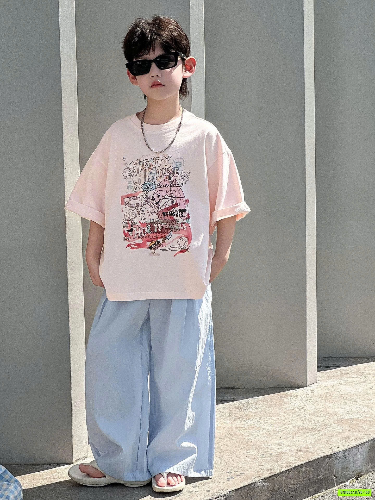 ÁO HỒNG MIX QUẦN SUÔNG XANH